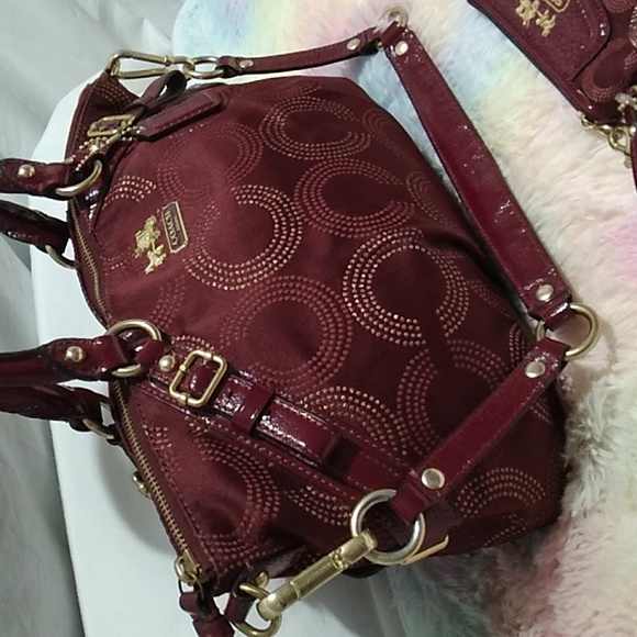 SALE! Auth Coach Sophia Mad Dotted Art Dark Red/Gold Bag & NWT Wristlet Bundle - Picture 3 of 16